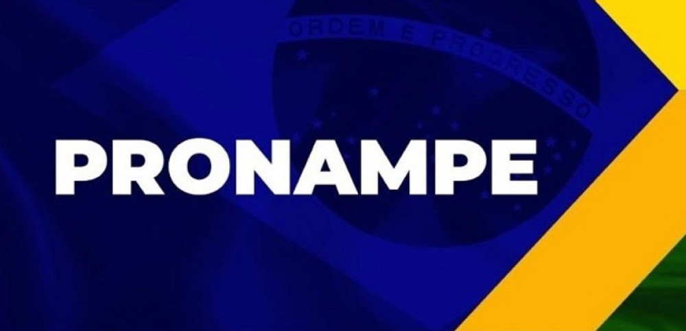 Bolsonaro assina MP que abre crédito extra de R$ 10 bilhões para o Pronampe